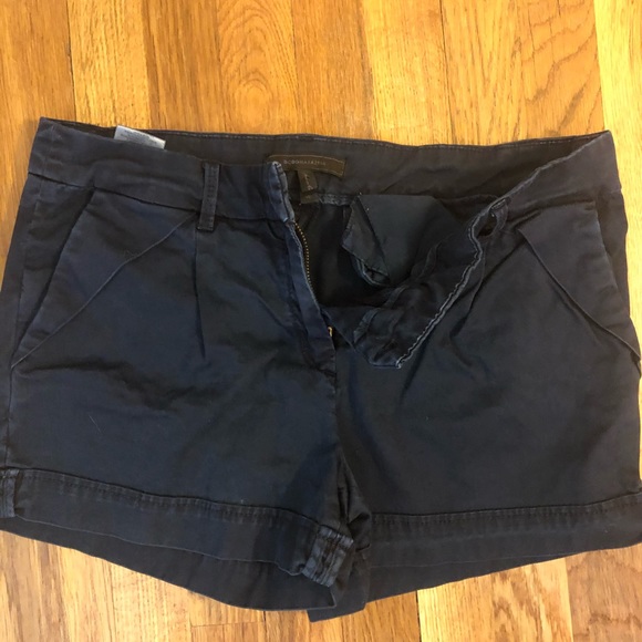 BCBGMaxAzria Shorts - Picture 2 of 2